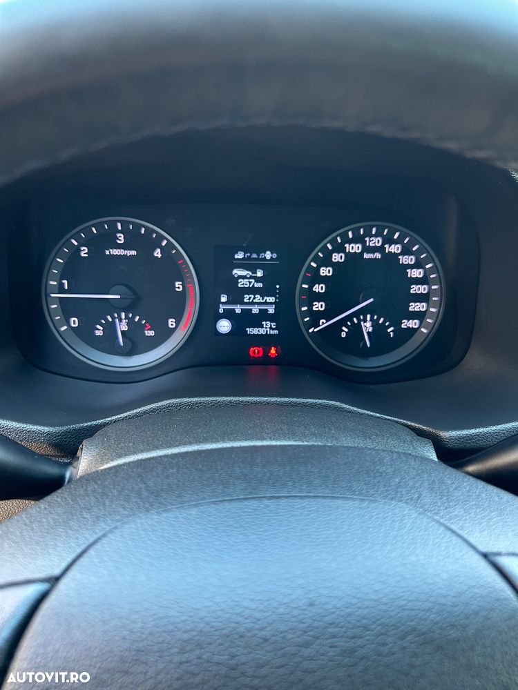 Hyundai Tucson 2.0 CRDI 4WD Premium - 7