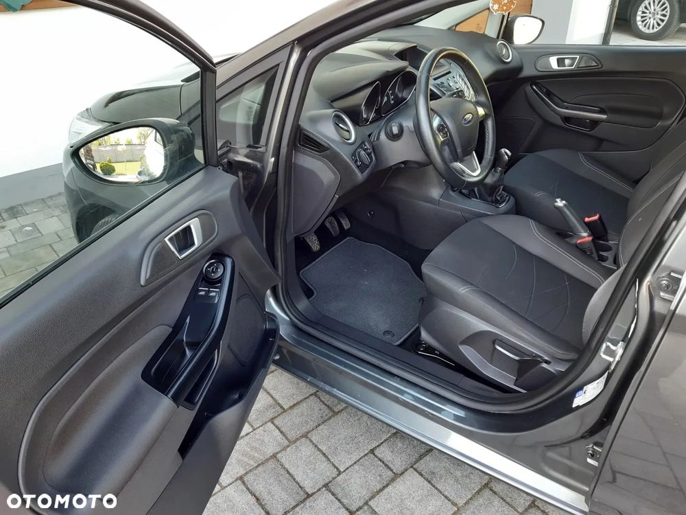 Ford Fiesta - 19