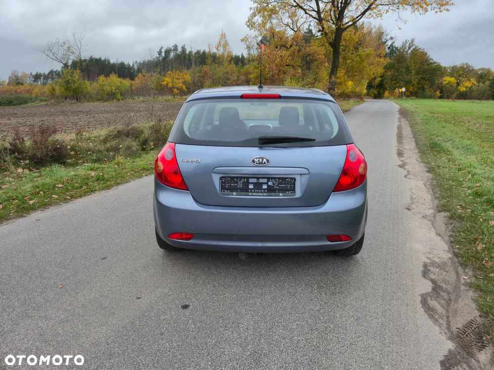 Kia Ceed Cee'd 1.6 Crdi Comfort - 13