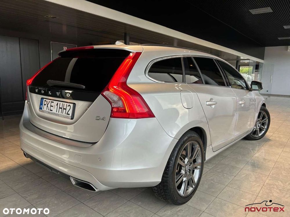 Volvo V60 2014 photo 2