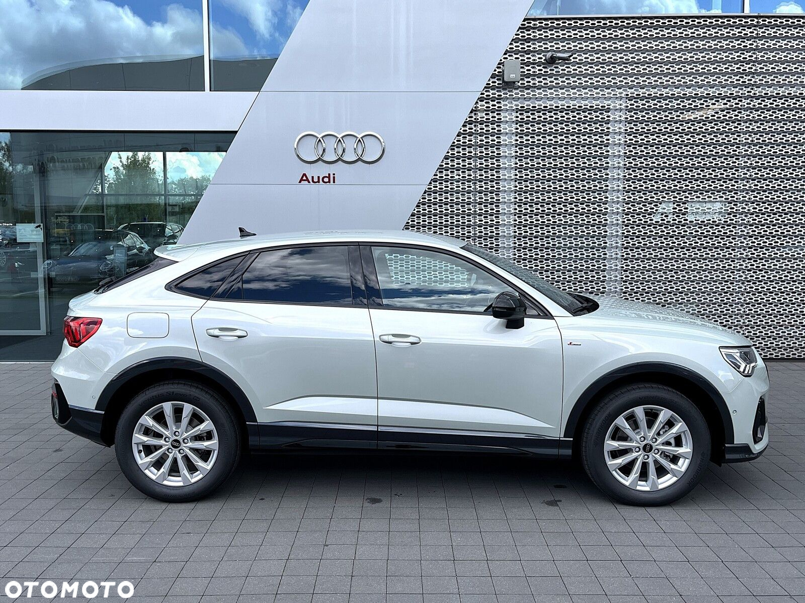 Audi Q3 Sportback - 2