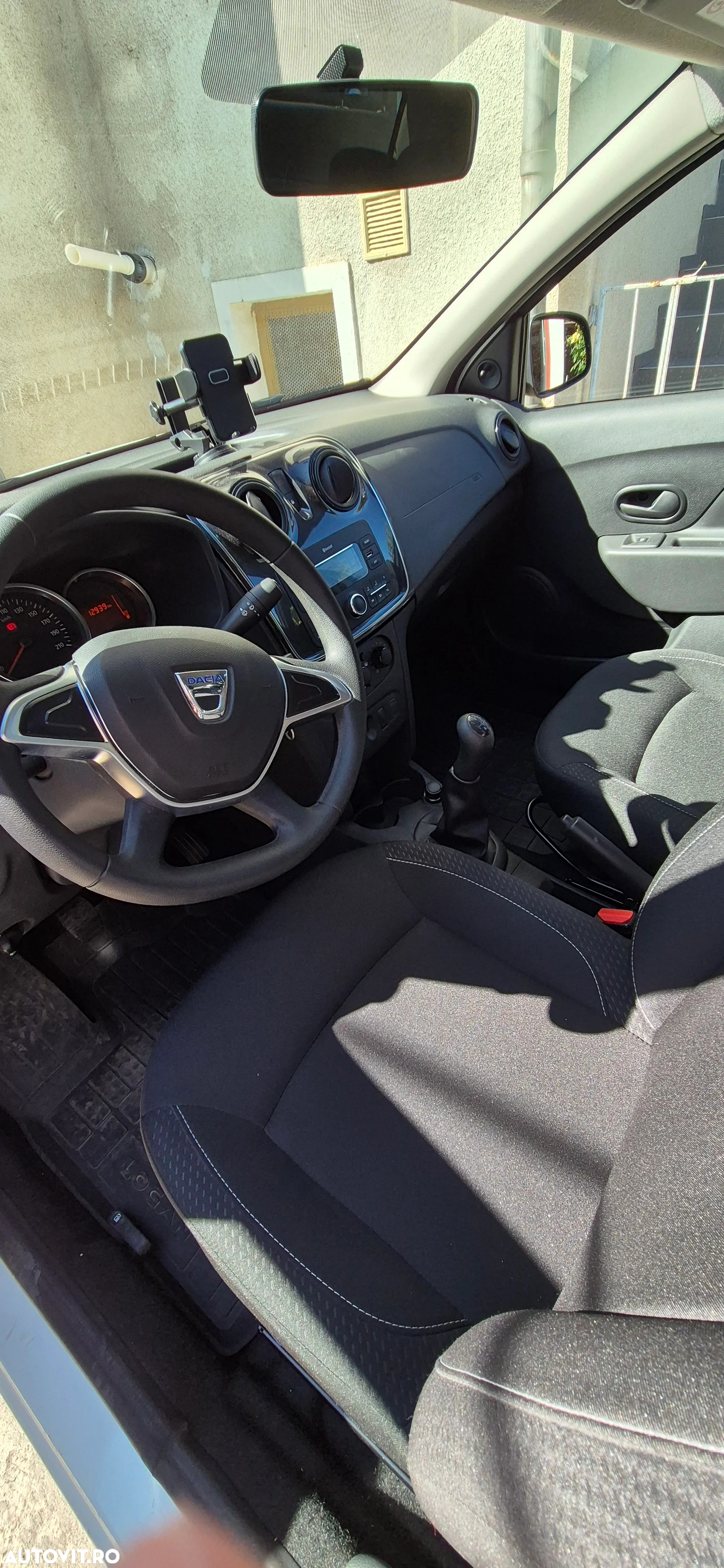Dacia Logan - 8