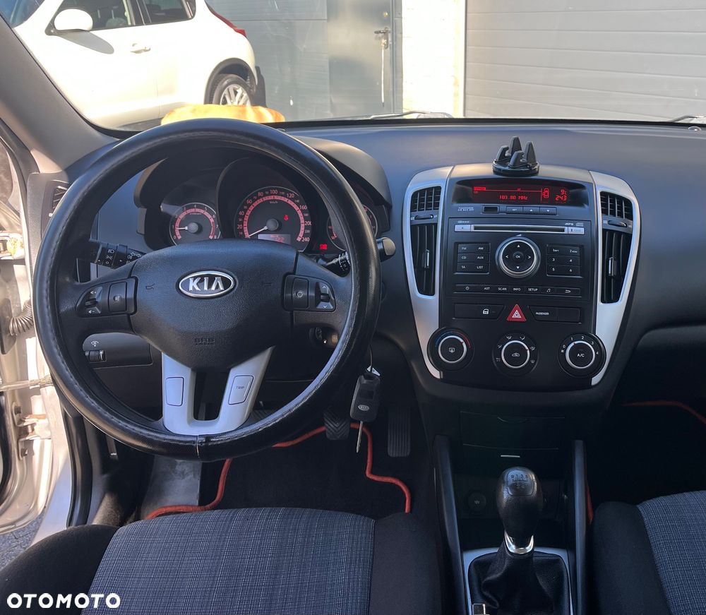 Kia Ceed 1.4 Optimum - 8