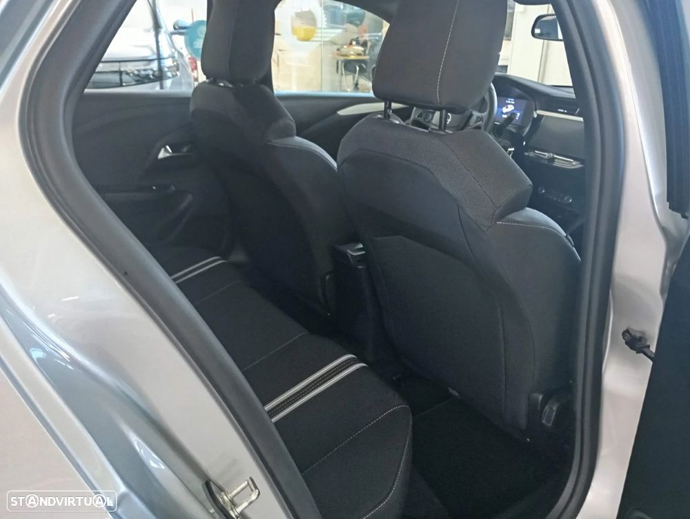 Opel Corsa 1.2 T GS - 12