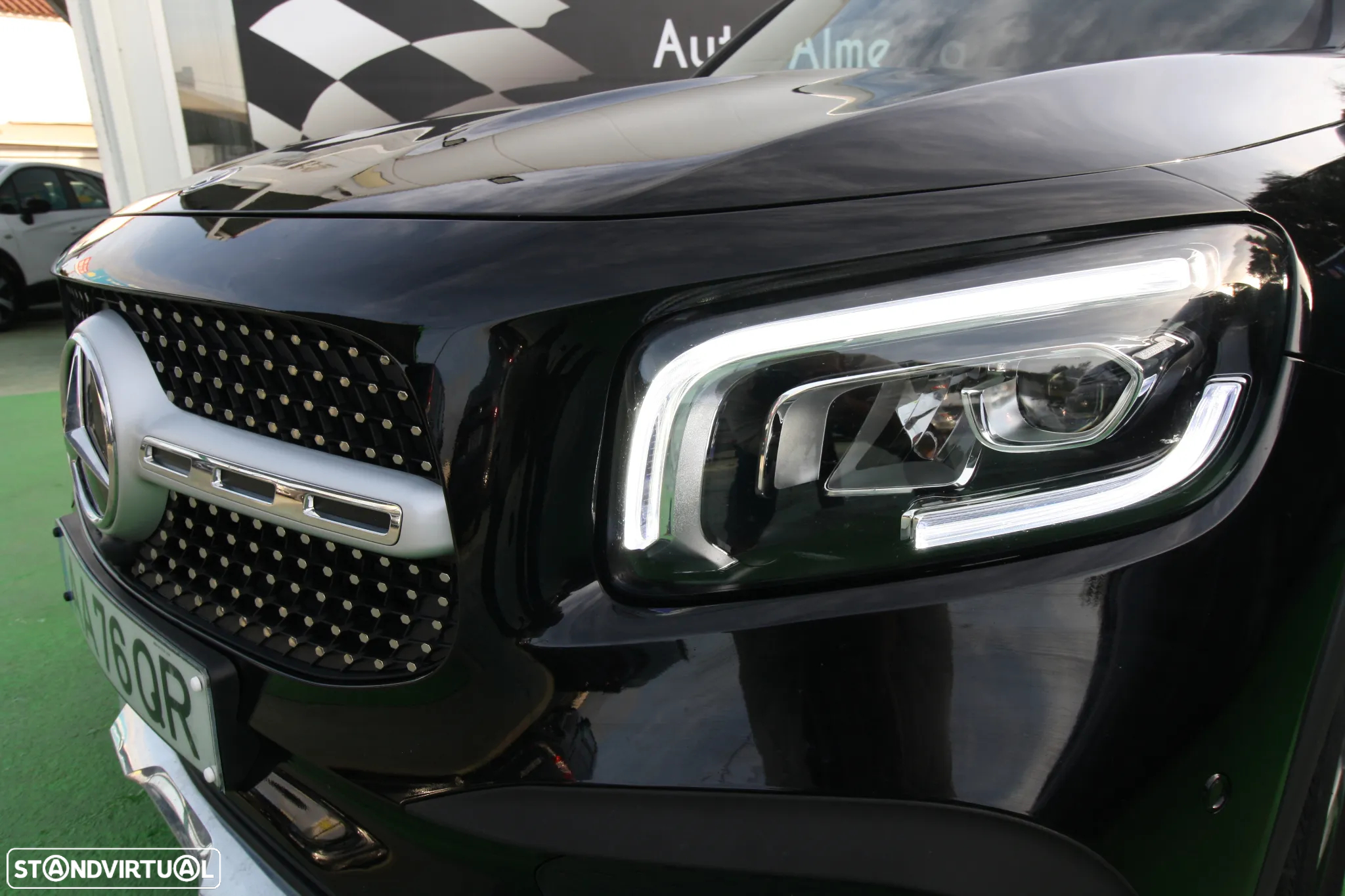 Mercedes-Benz GLB 180 d AMG Line - 45