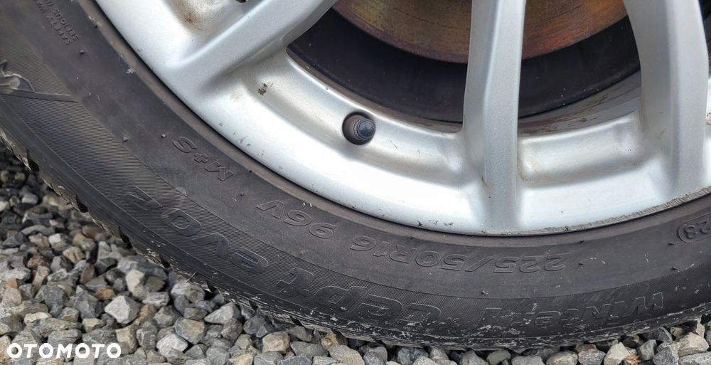 FELGI ALUMINIOWE KOŁA Z OPONAMI 16'' BMW E90 E91 - 8