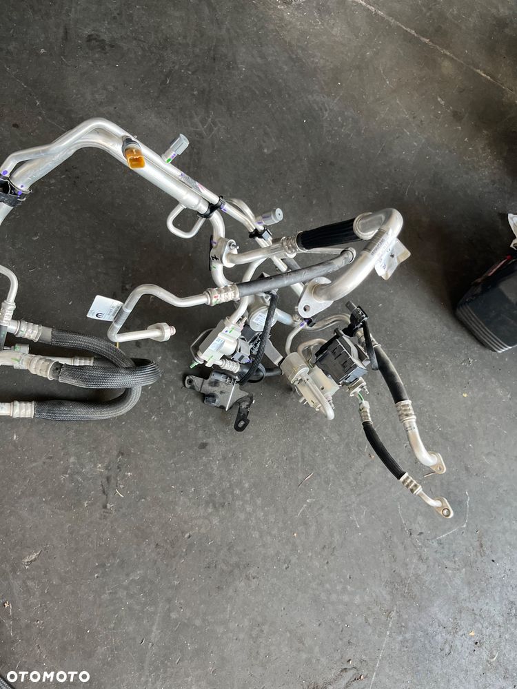 Rurki przewody klimatyzacji komplet Peugeot 208 II ELEKTRYK - 4