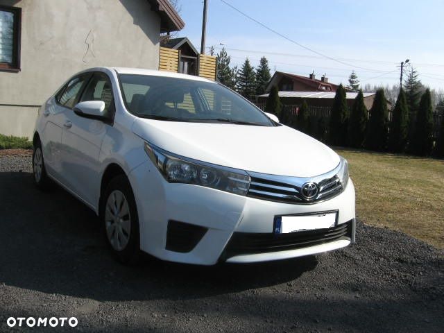 Toyota Corolla 1.6 Active EU6 - 3