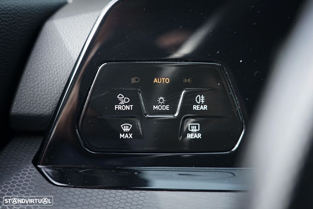 VW Golf 1.4 eHybrid OPF DSG GTE - 23