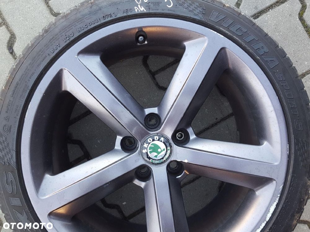 AUDI A4 B8 A5 8T FELGA ALUMINIOWA 18 5X112 - 5