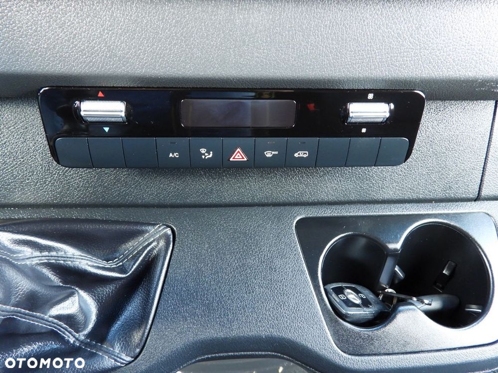 Mercedes-Benz SPRINTER 317 PLANDEKA WINDA 8 PALET WEBASTO TEMPOMAT KLIMATYZACJA  170KM - 37