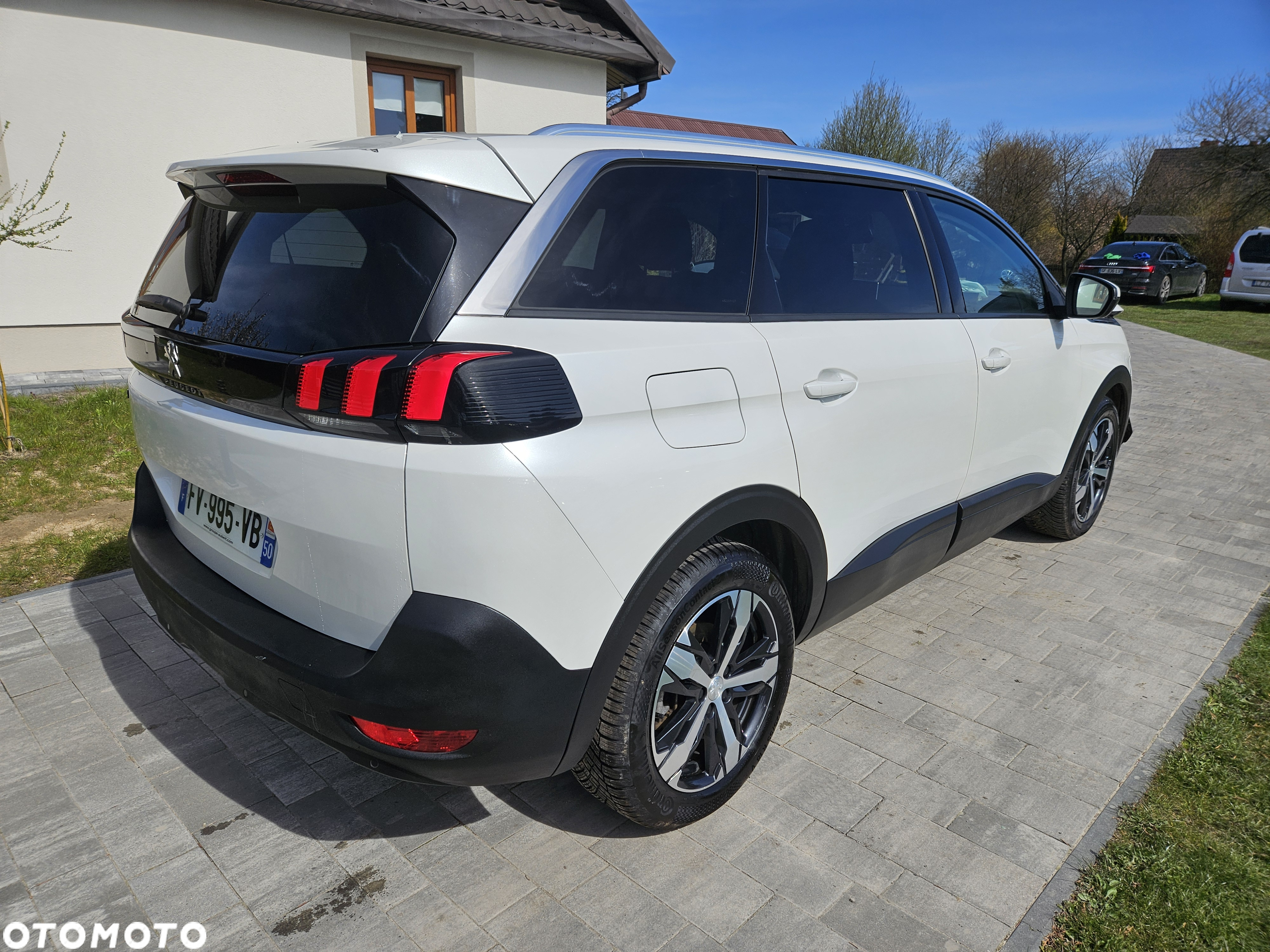 Peugeot 5008 1.5 BlueHDi Active S&S EAT8 - 3