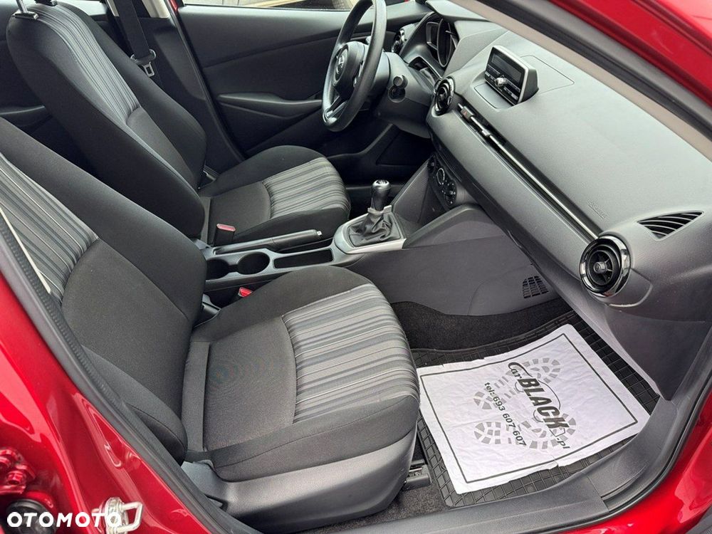 Mazda 2 - 7