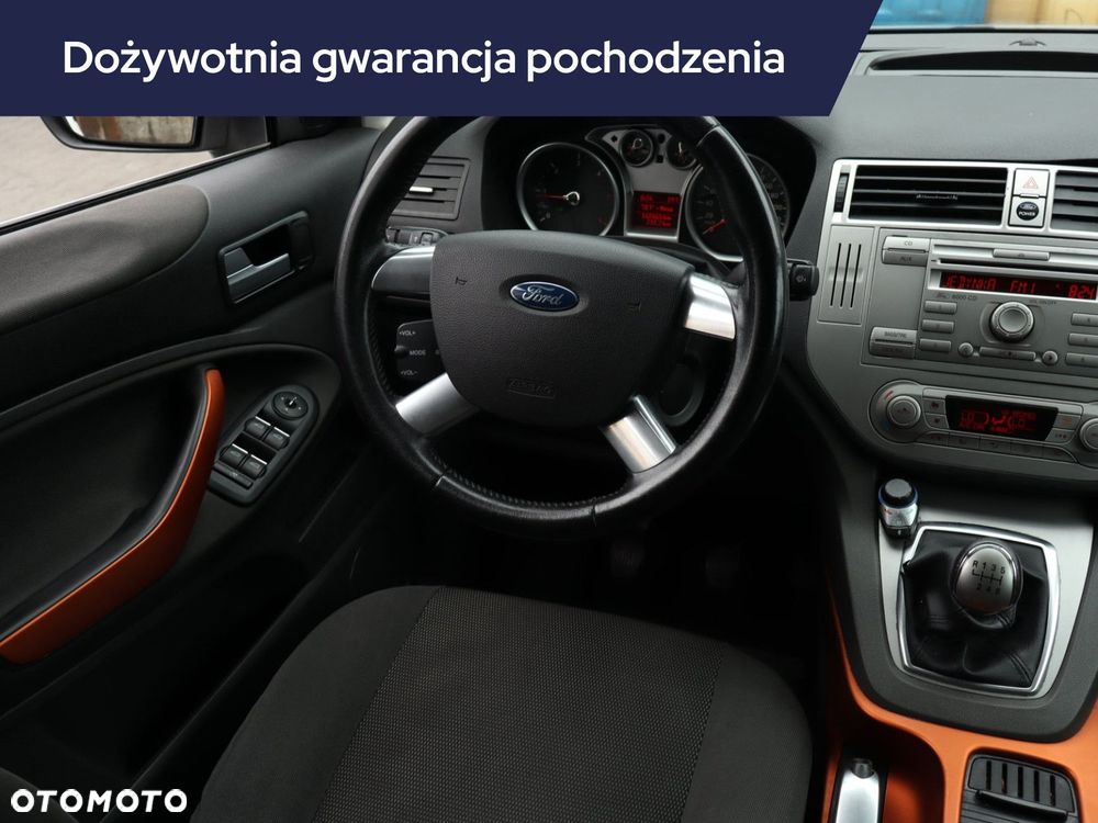 Ford Kuga - 9