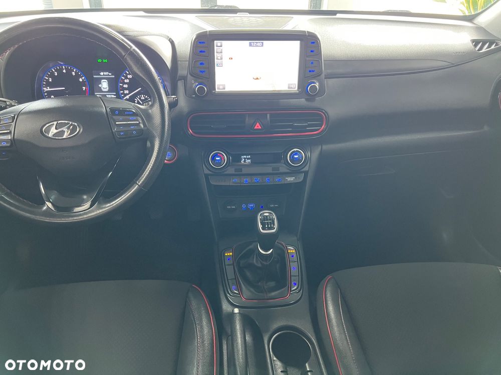 Hyundai Kona - 22