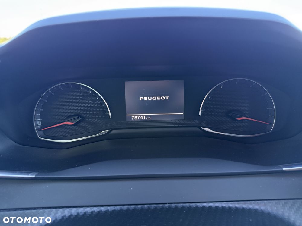 Peugeot 208 1.2 PureTech Active S&S - 4