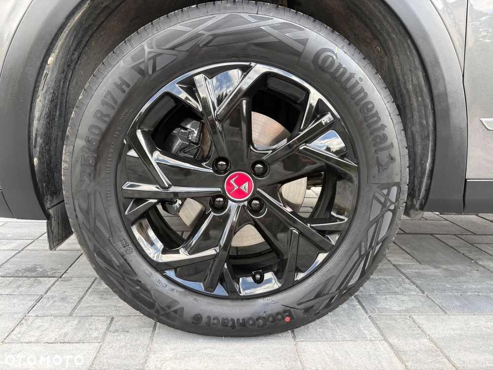 DS Automobiles DS 3 Crossback 1.2 PureTech Performance Line + - 12