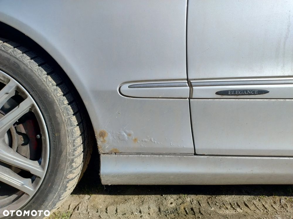 Mercedes-Benz CLK - 11