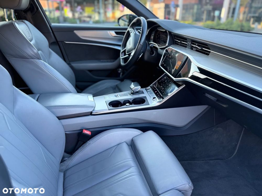 Audi A6 Avant 55 TFSI e quattro S tronic S line - 10