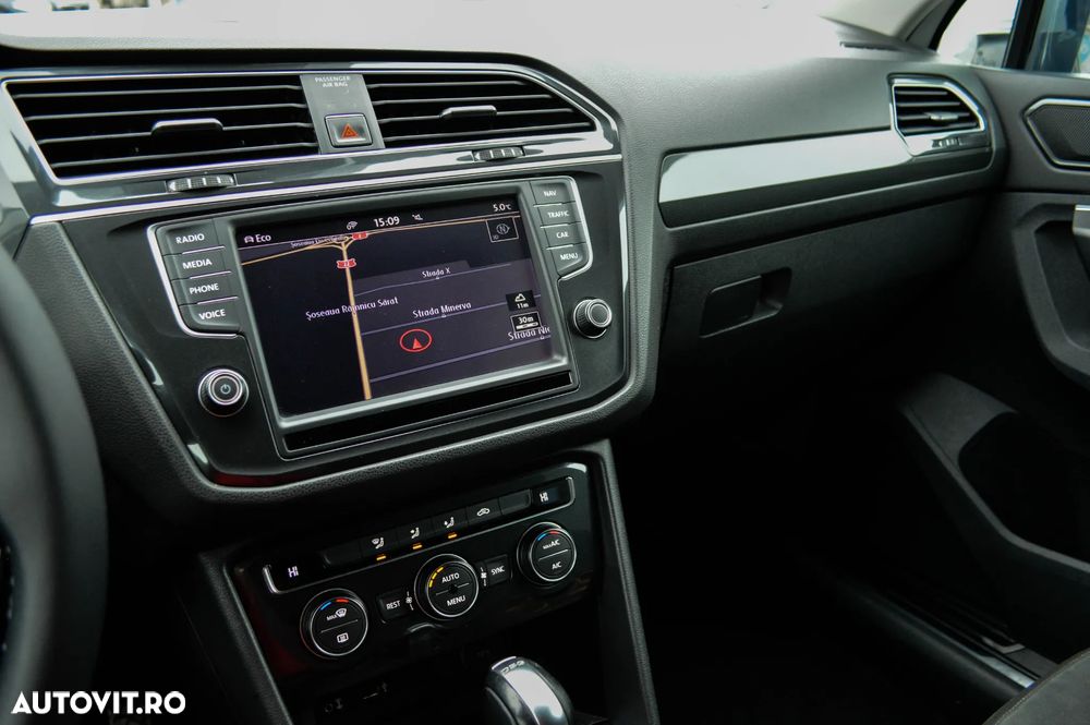 Volkswagen Tiguan 2.0 TDI 4Mot DSG Highline - 16