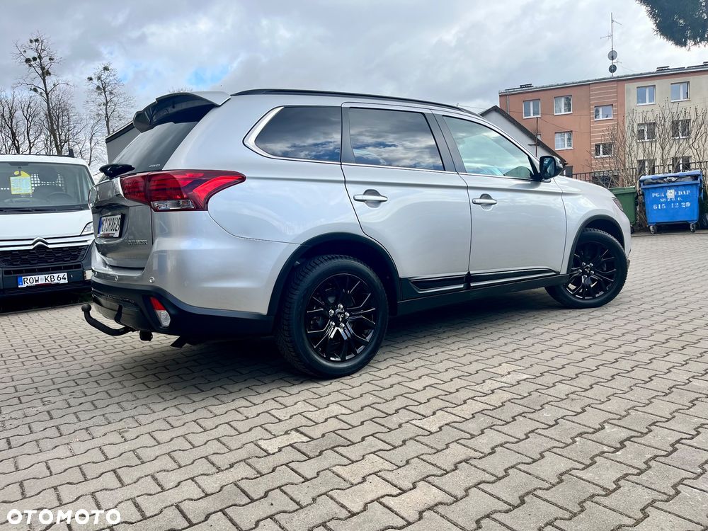 Mitsubishi Outlander - 6