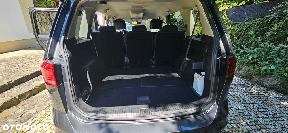 Volkswagen Touran 1.4 TSI BMT Highline - 10