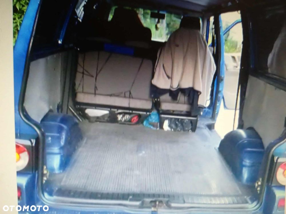 Volkswagen Transporter - 8