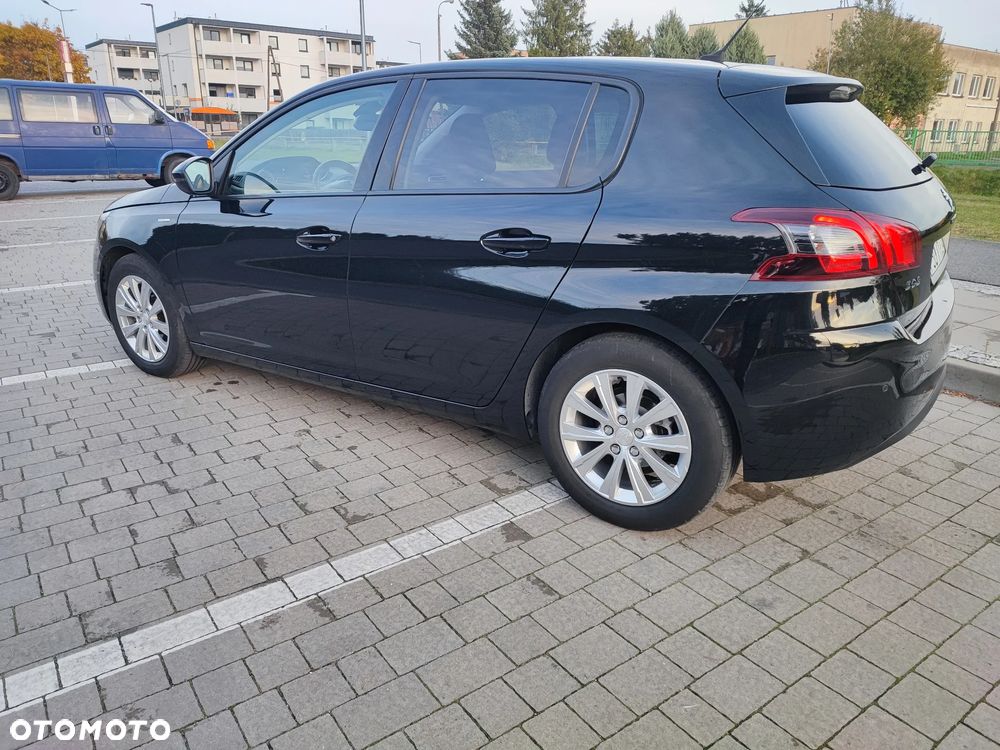 Peugeot 308 - 7