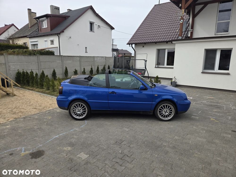 Volkswagen Golf 1.6 - 32