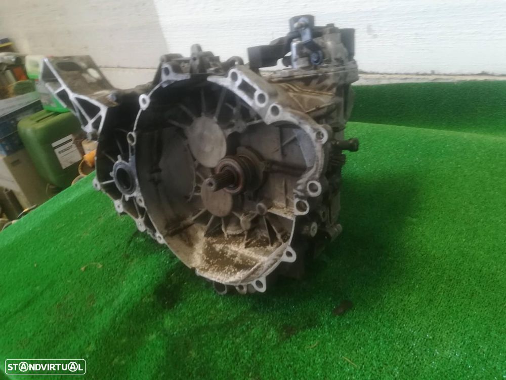 CAIXA DE VELOCIDADES VOLVO S60 BERLINA - 1