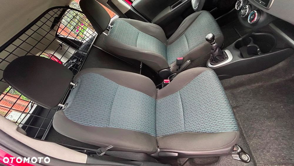 Toyota Yaris 1.33 Luna - 5