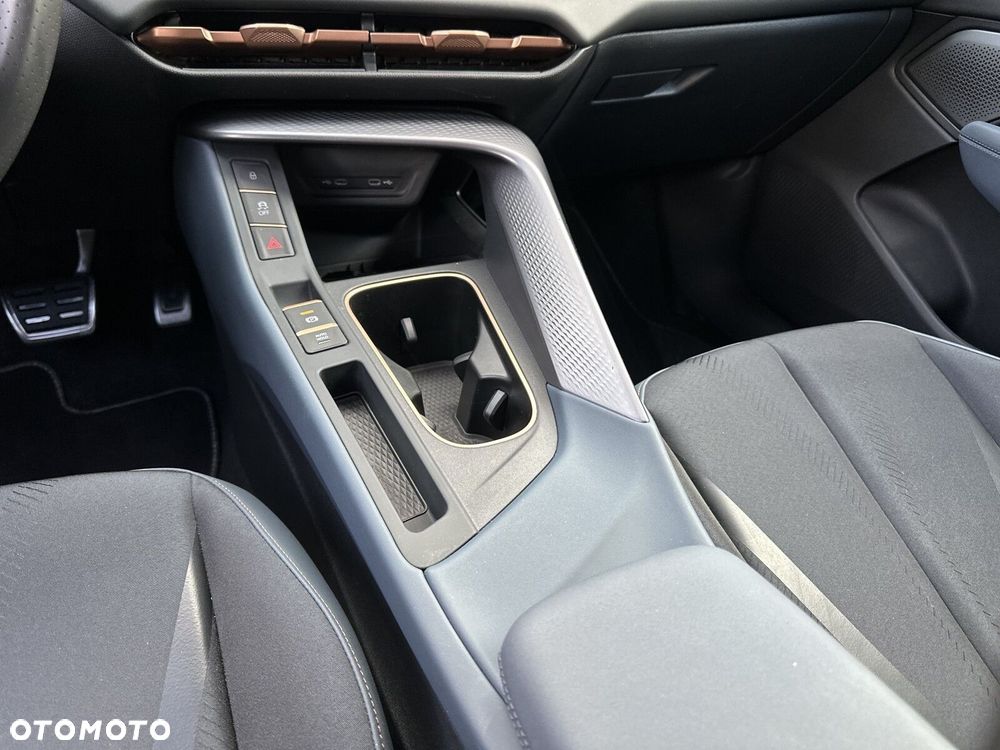 Cupra Terramar 1.5 eTSI mHEV DSG - 33