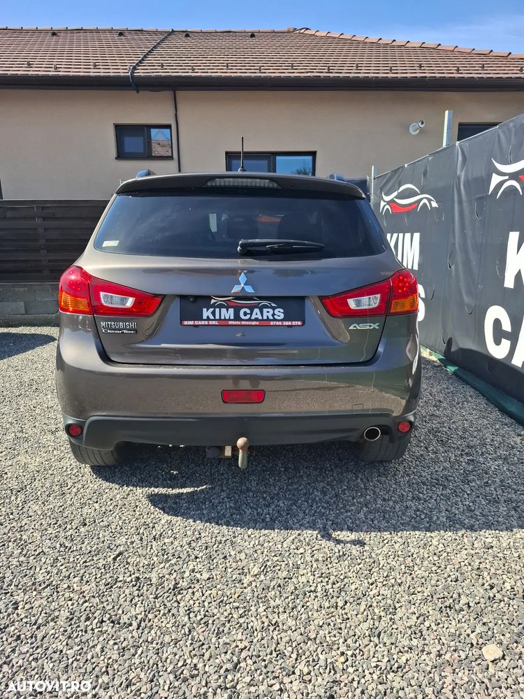 Mitsubishi ASX - 14