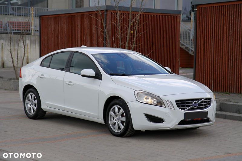 Volvo S60 - 3