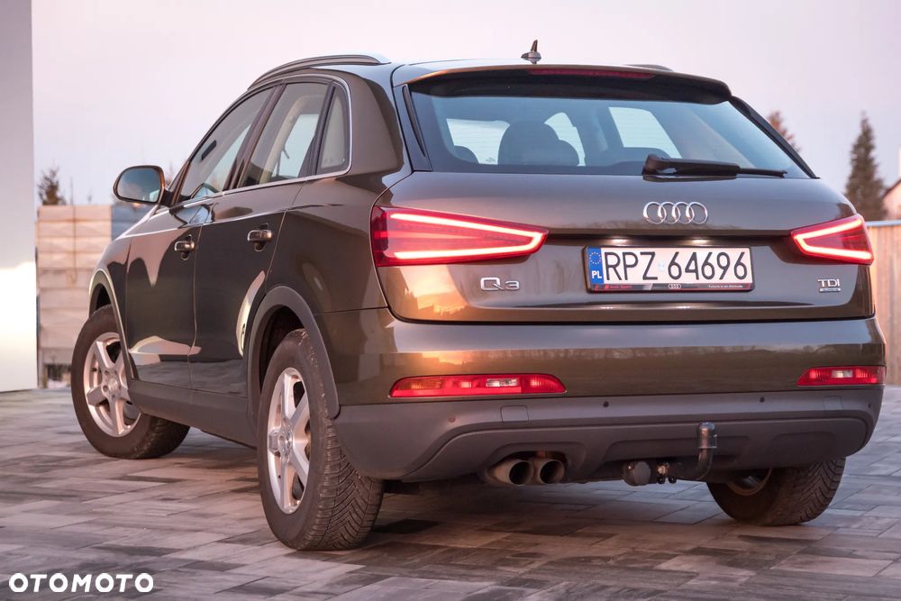 Audi Q3 2.0 TDI Quattro Edycja Specjalna - 13