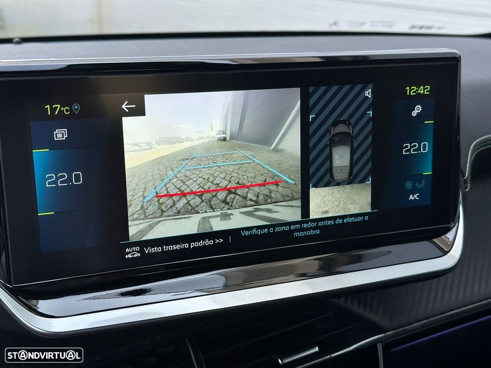 Peugeot e-208 50 kWh GT - 23