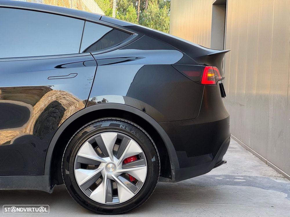 Tesla Model Y Tração Traseira - 26