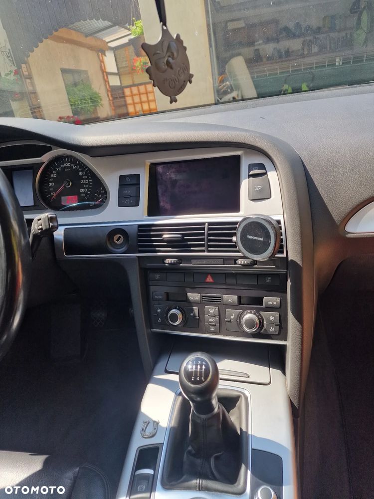 Audi A6 Avant 2.0 TDI - 19