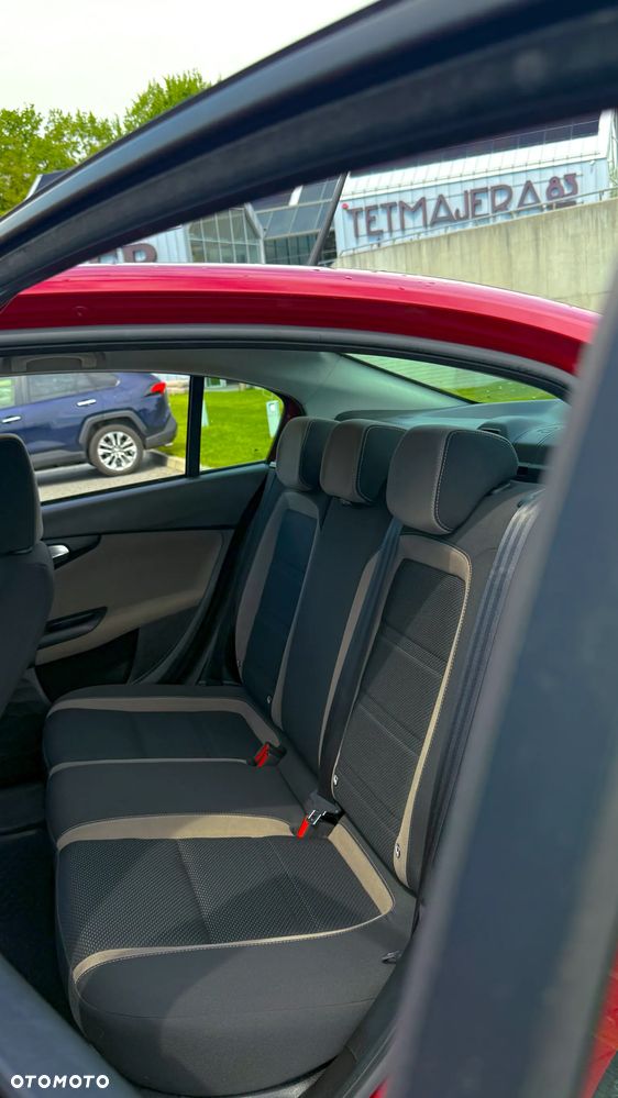 Fiat Tipo 1.4 16V Lounge EU6d - 21