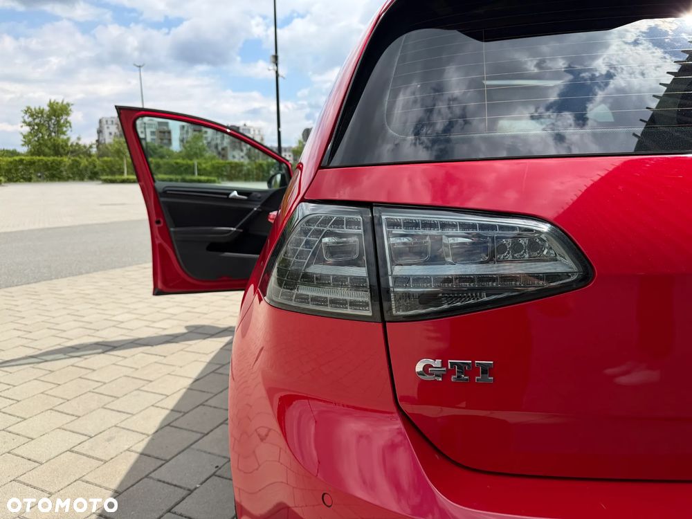 Volkswagen Golf 2.0 TSI BMT GTI DSG - 14