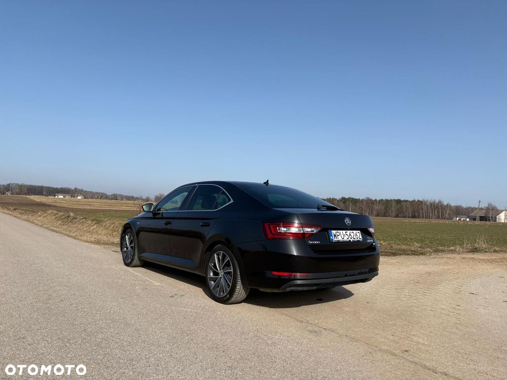 Skoda Superb 2.0 TDI L&K DSG - 3
