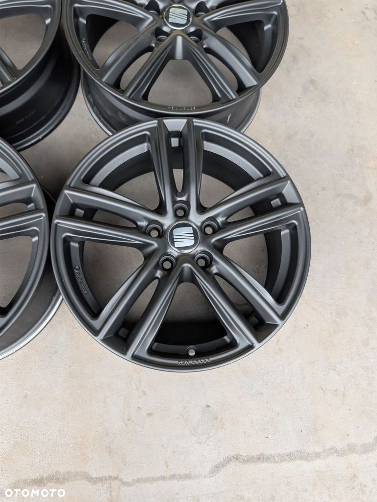 FELGI ALUMINIOWE Seat 7" x 17" x 5x112 x 57,1 x ET51 - 4