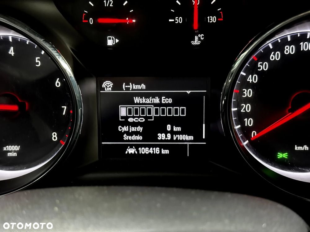 Opel Astra 1.2 T Elegance S&S - 21
