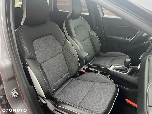 Renault Captur TCe 140 EDC GPF INTENS - 23