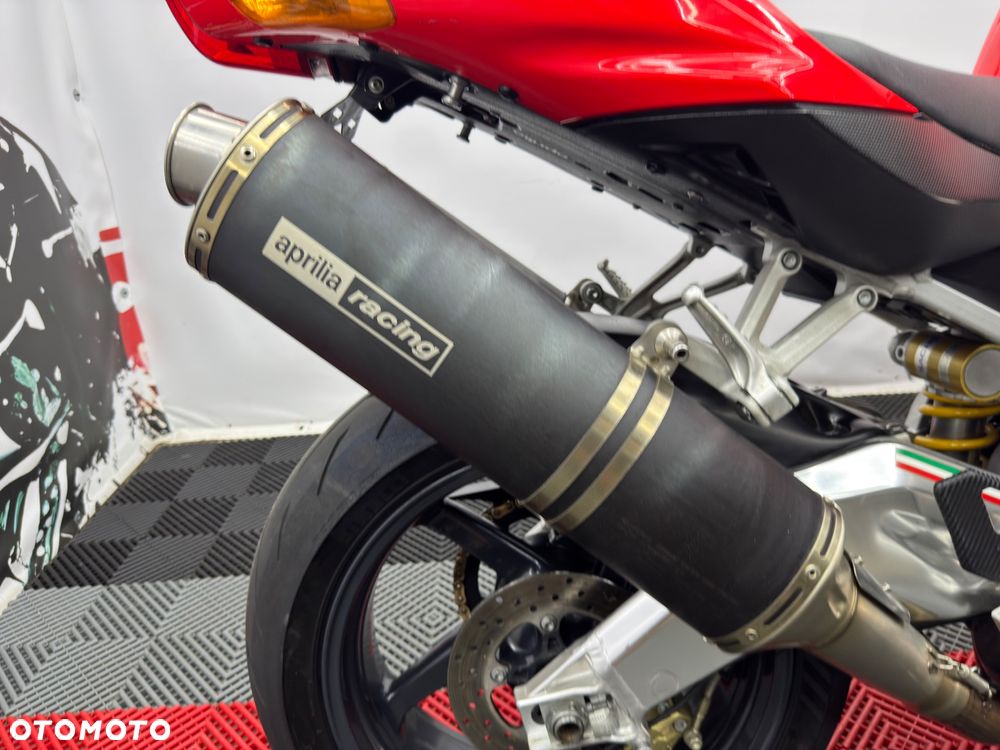 Aprilia RSV - 33