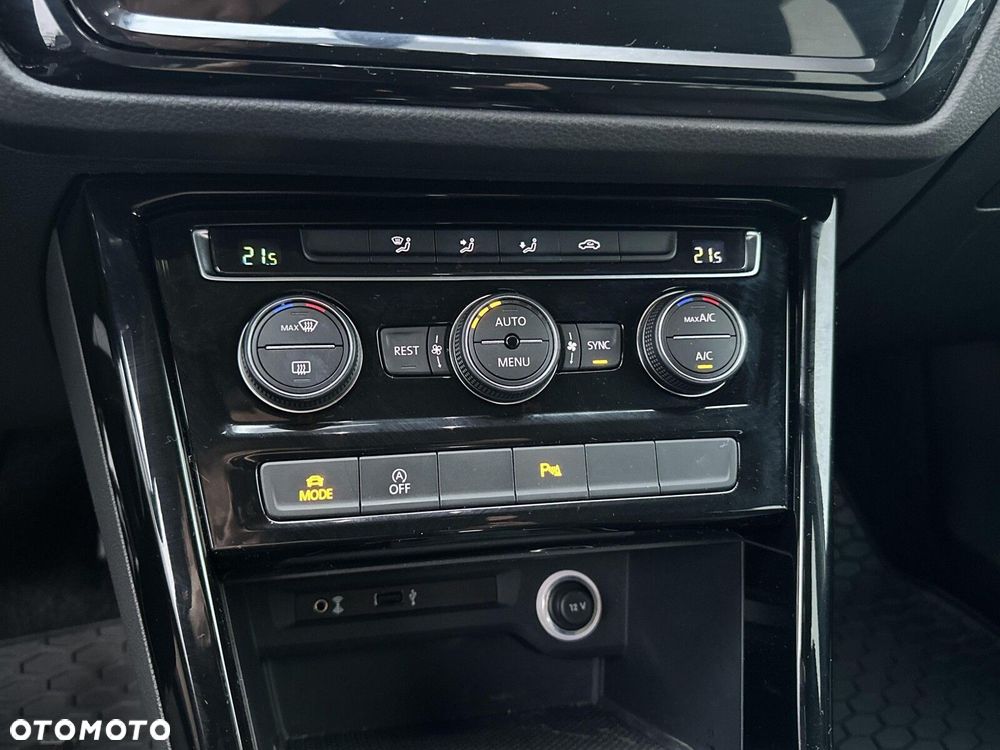 Volkswagen Touran 1.4 TSI BMT Highline DSG - 22