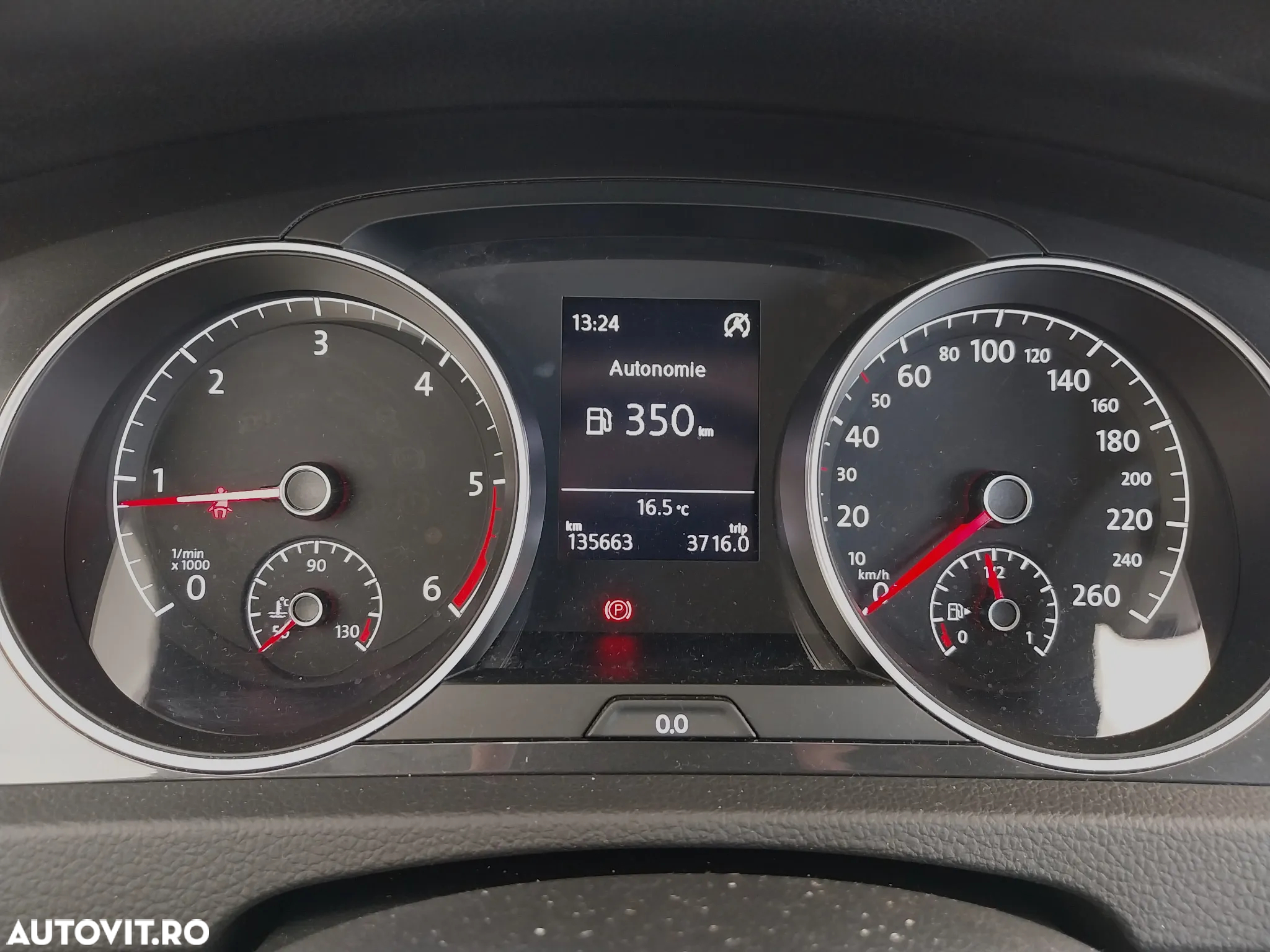 Volkswagen Golf 1.6 TDI Trendline - 9