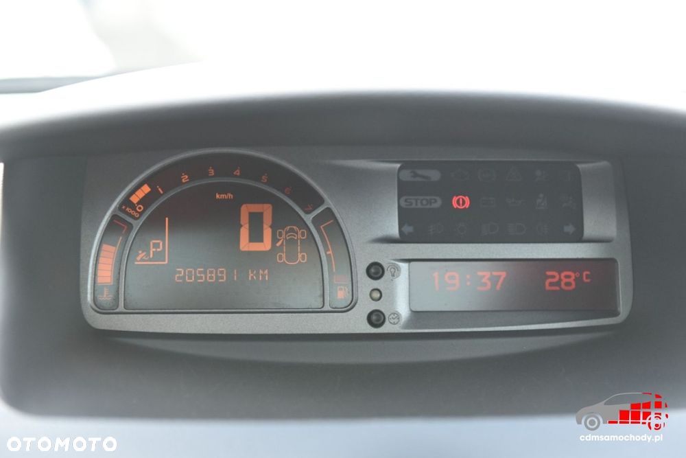 Renault Modus - 25
