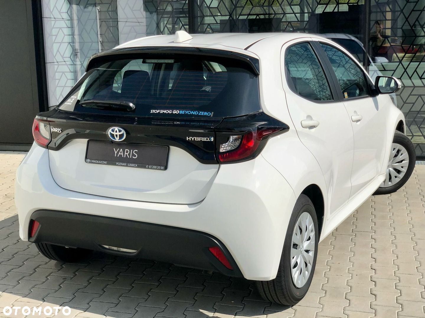 Toyota Yaris - 12
