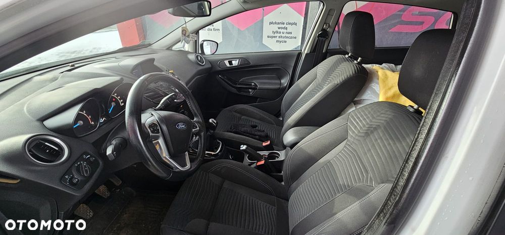 Ford Fiesta 1.0 EcoBoost Titanium - 13